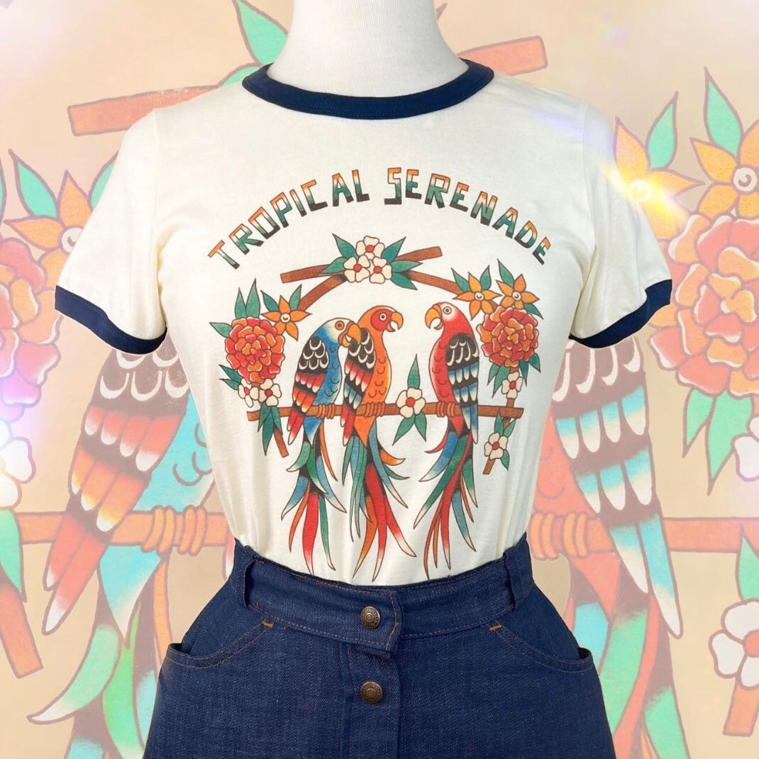 T-shirt Tropical Serenade